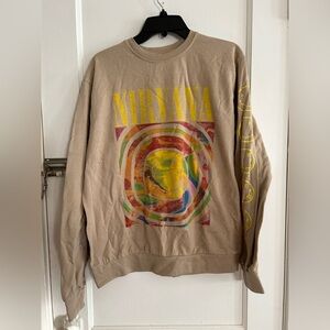 Men’s Medium Beige Nirvana Printed Lightweight Sweatshirt